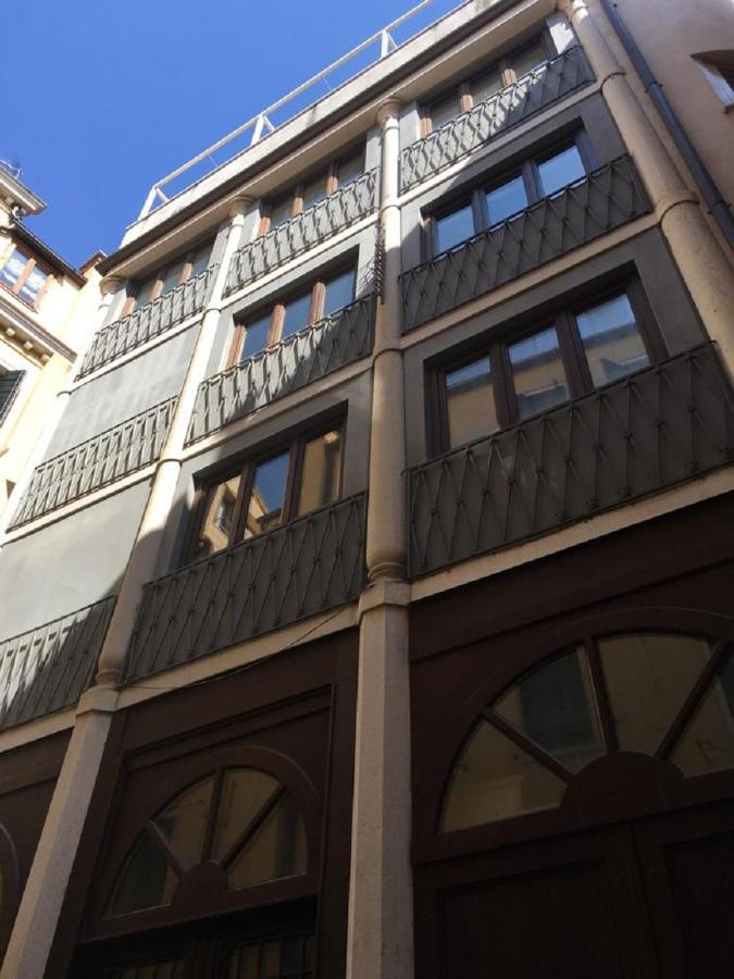 On The Roofs To Piazza San Marco - Venezia Apartment Exterior photo